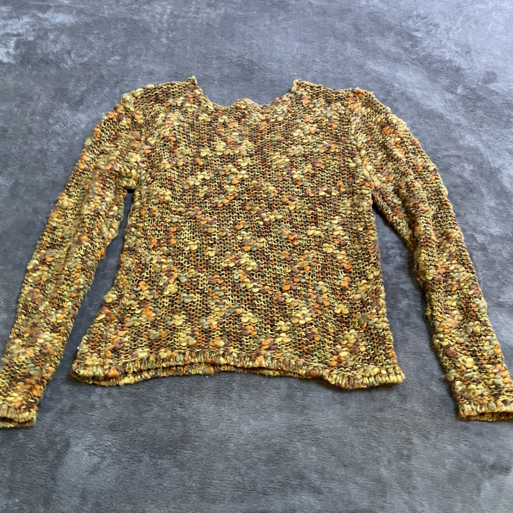 Suspicious Lines Long Sleeved Crochet Knit Style Top